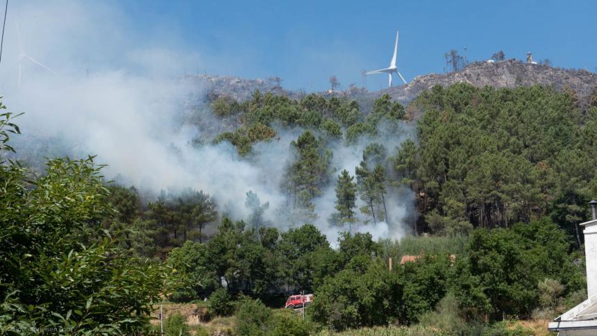 Cirka 50 kommuner i det indre av Nord, Center og Algarve med maksimal risiko for brann