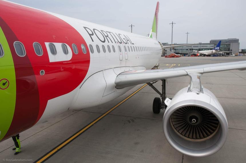 Maskepåbud opphevet på fly og flyplasser fra mandag